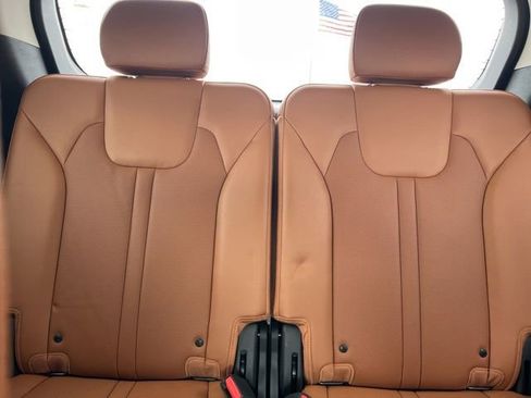 Certified 2023 Kia Sorento SX Prestige image 37