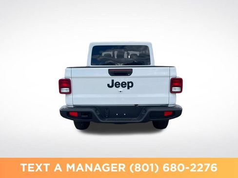 New 2026 Jeep Gladiator Sport AWD/4WD image 4