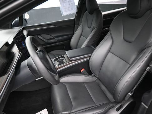 Used 2024 Tesla Model X AWD/4WD image 26