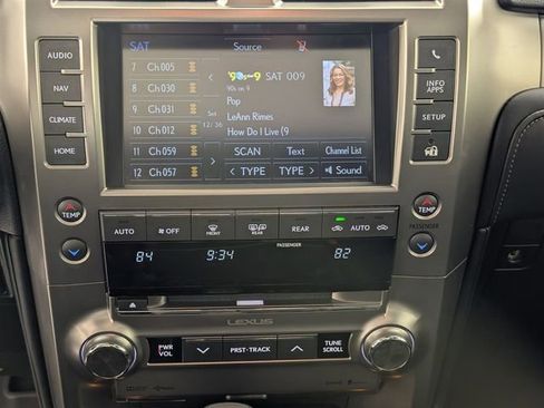 Used 2021 Lexus GX 460 Premium w/ Premium Package AWD/4WD image 21
