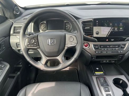 Used 2024 Honda Passport EX-L image 15