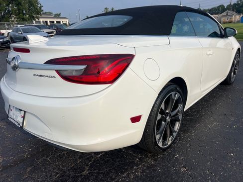 Used 2019 Buick Cascada Premium FWD image 7