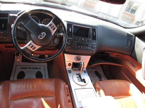 Used 2004 INFINITI FX35 2WD w/ Touring Pkg image 25