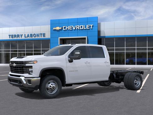 New 2025 Chevrolet Silverado 3500 W/T w/ WT Convenience Package AWD/4WD image 3