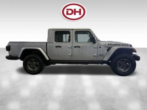 Used 2020 Jeep Gladiator Rubicon AWD/4WD image 2