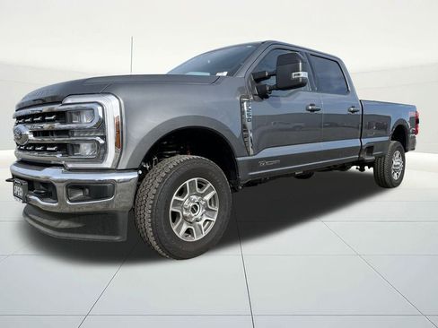 New 2025 Ford F250 Lariat image 1