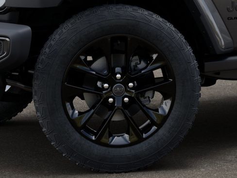 New 2025 Jeep Gladiator Nighthawk image 27