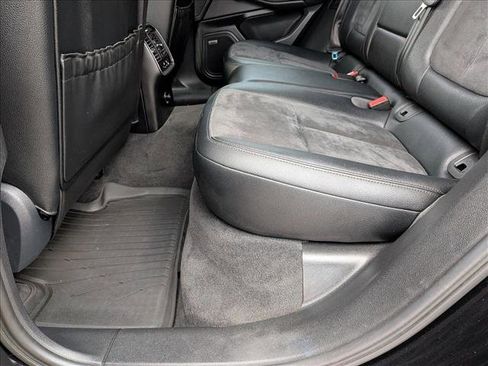 Used 2016 Porsche Macan S image 20