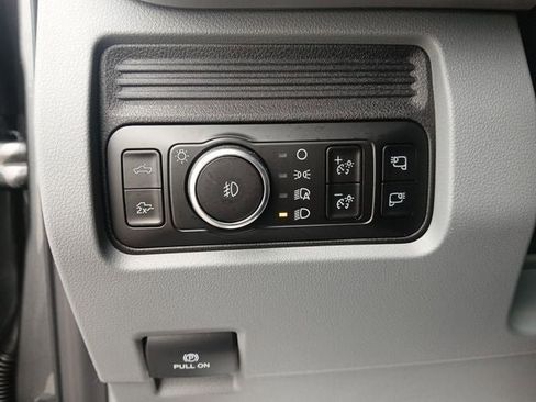 New 2026 Ford F250 XLT w/ XLT Premium Package image 25