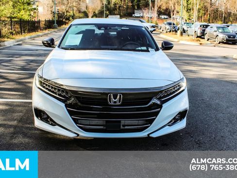 Used 2022 Honda Accord Sport image 10