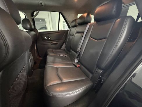 Used 2005 Cadillac SRX w/ Preferred Equipment Group AWD/4WD image 23