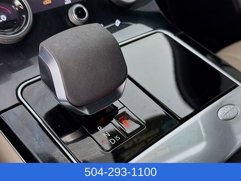 Used 2023 Land Rover Range Rover Velar R-Dynamic S image 17