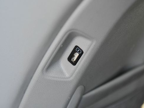Used 2023 Kia Sorento EX FWD image 44