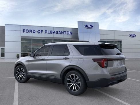 New 2026 Ford Explorer ST-Line w/ Premium Package RWD image 4