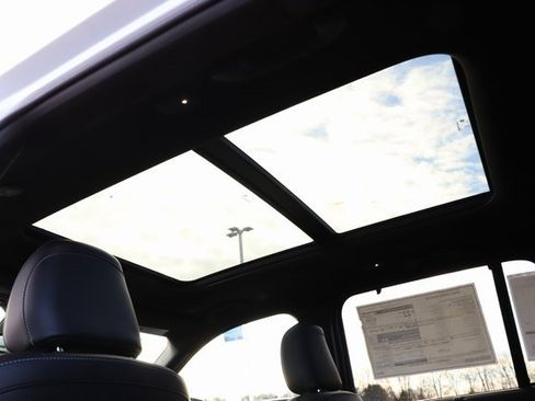 New 2025 Jeep Grand Cherokee Limited image 19