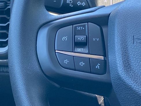 Used 2025 Ford Ranger XL AWD/4WD image 8