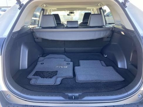 Used 2025 Toyota RAV4 XLE Premium FWD image 10