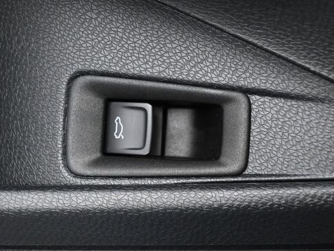 Used 2022 Volkswagen ID.4 Pro S image 26