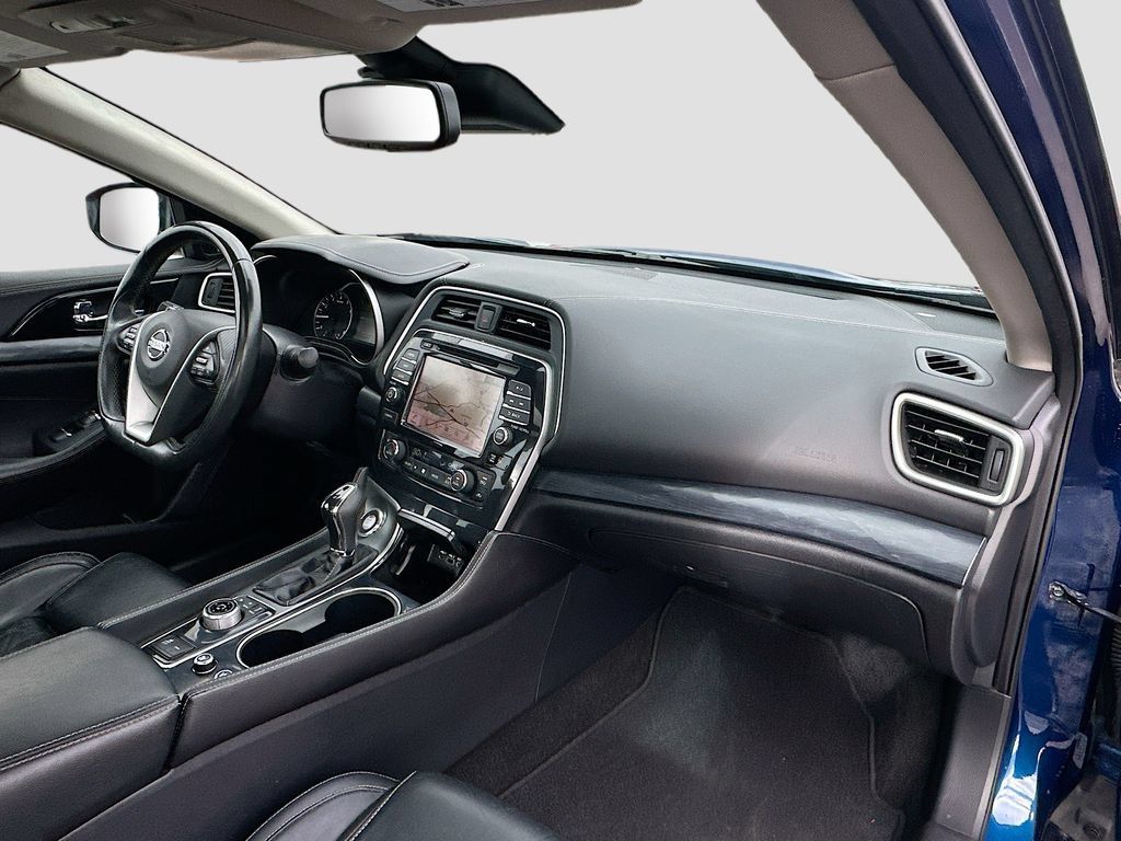 Used 2021 Nissan Maxima Platinum w/ Sport Mat Group FWD image 31