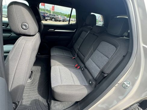 Used 2026 GMC Terrain Elevation AWD/4WD image 16