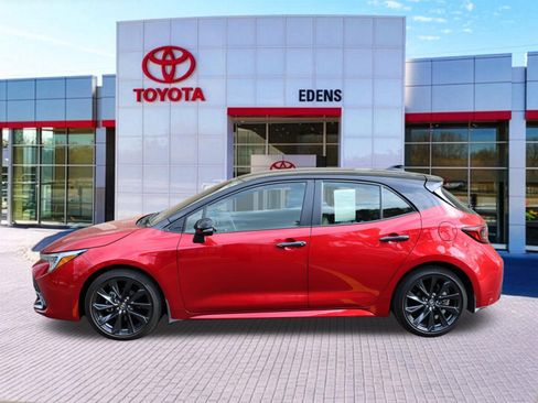 Certified 2025 Toyota Corolla XSE FWD image 9