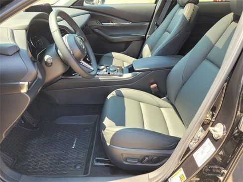 Used 2025 MAZDA CX-30 AWD 2.5 S w/ Preferred Package image 3