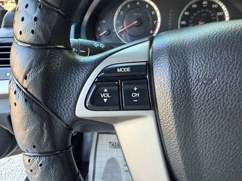 Used 2012 Honda Accord LX image 22