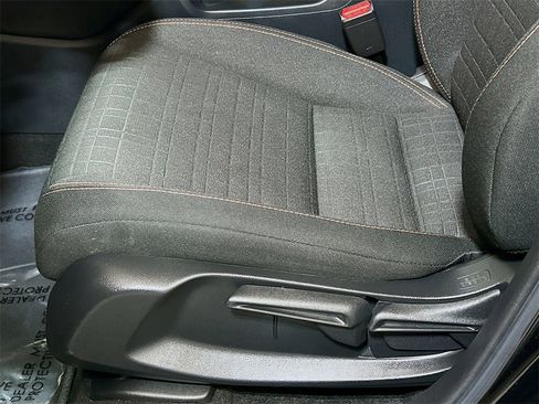 Used 2025 Honda HR-V Sport image 16