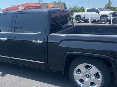Used 2017 GMC Sierra 1500 Denali w/ Denali Ultimate Package AWD/4WD image 4