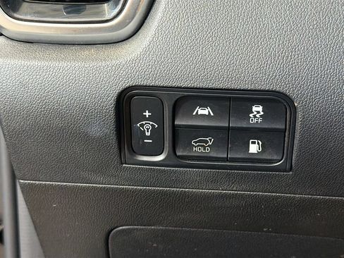 Used 2022 Kia Sorento SX w/ Panoramic Sunroof Package AWD/4WD image 12
