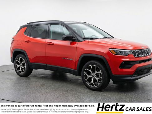 Used 2025 Jeep Compass Limited image 1