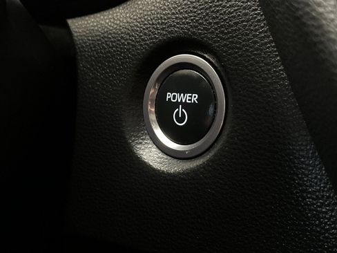 Used 2023 Toyota Corolla SE w/ SE Package image 21