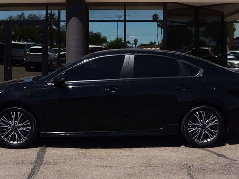 Used 2022 Kia Forte GT-Line image 8