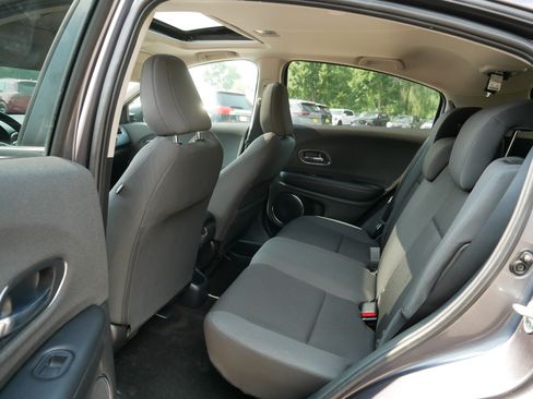 Used 2022 Honda HR-V EX image 36