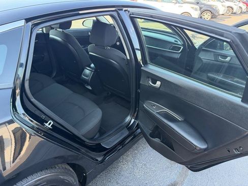 Used 2019 Kia Optima LX FWD image 8
