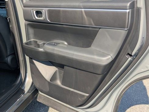 Used 2026 Hyundai Santa Fe SEL w/ Tow & Go Package image 16