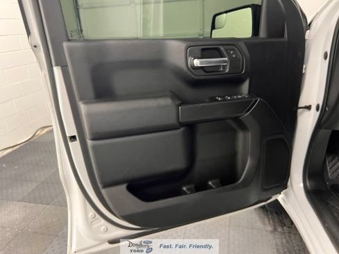 Used 2023 Chevrolet Silverado 1500 Custom w/ LPO, Dark Essentials Package AWD/4WD image 23