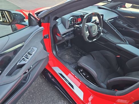Used 2024 Chevrolet Corvette Z06 w/ Stealth Interior Trim Package image 10