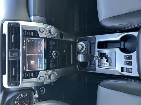 Used 2024 Toyota 4Runner SR5 Premium w/ Moonroof Package image 32