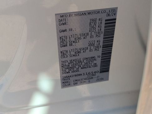 Certified 2024 Nissan Titan PRO-4X AWD/4WD image 34