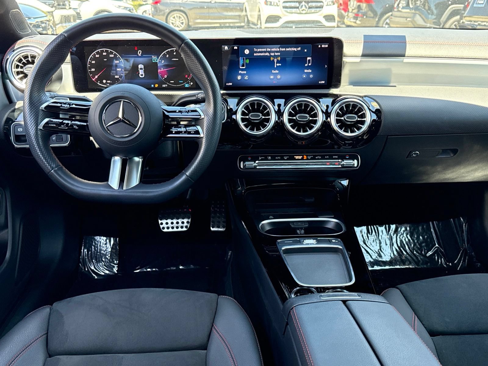 Used 2024 Mercedes-Benz CLA 250 4MATIC image 40