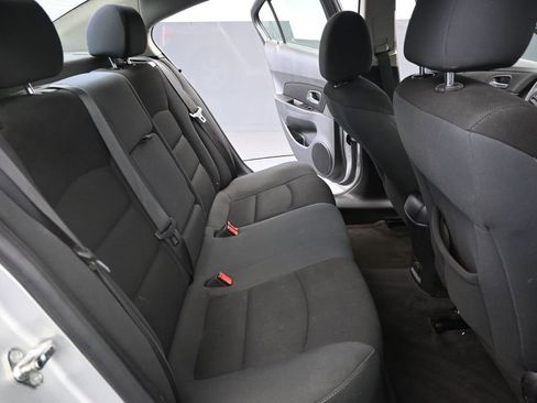 Used 2016 Chevrolet Cruze LT FWD image 28