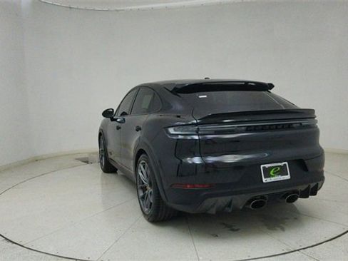 Used 2024 Porsche Cayenne Turbo GT image 71