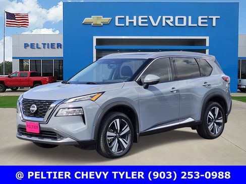 Used 2023 Nissan Rogue SL w/ SL Premium Package FWD image 3