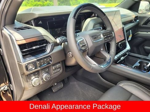 New 2026 GMC Yukon Denali w/ Denali Reserve Package AWD/4WD image 22