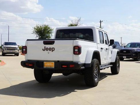 Certified 2025 Jeep Gladiator Mojave AWD/4WD image 9
