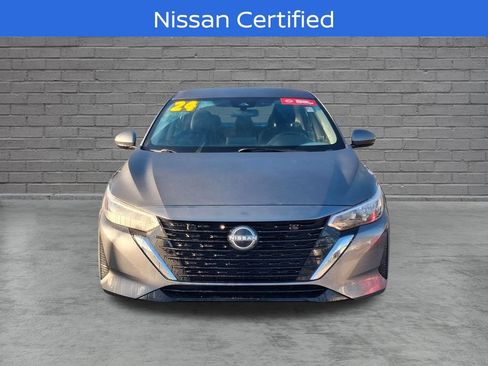 Used 2024 Nissan Sentra SV FWD image 2