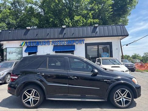 Used 2009 Mercedes-Benz ML 63 AMG 4MATIC image 3