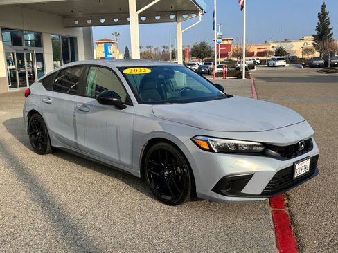 Used 2022 Honda Civic Sport image 3