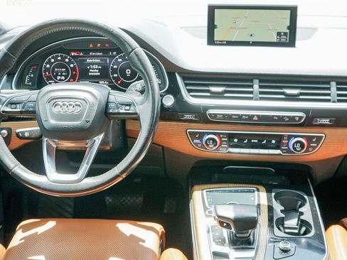 Used 2017 Audi Q7 3.0T Prestige w/ Prestige Package AWD/4WD image 24